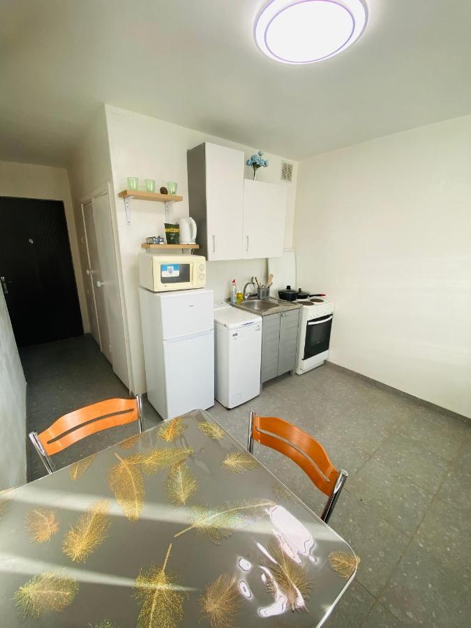 Apartment Real Apartments- Geroiv Dnipra Metro Station Kyiv