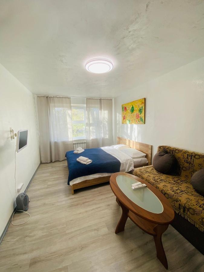 Real Apartments- Geroiv Dnipra Metro Station Kyiv